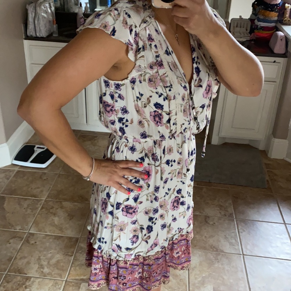 Dress - Picture 2 of 7